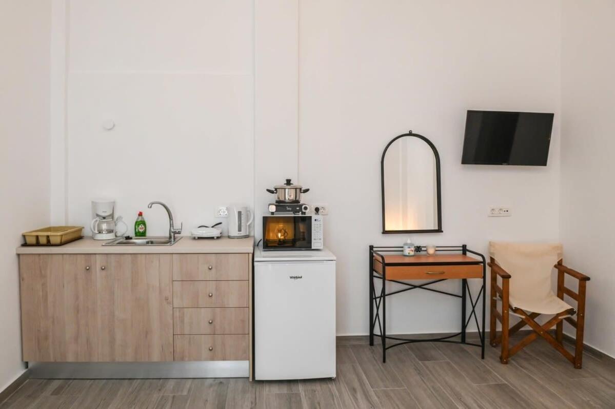 Apartment Santorini Life Vibrant Only 50m From The Perissa (Santorini)